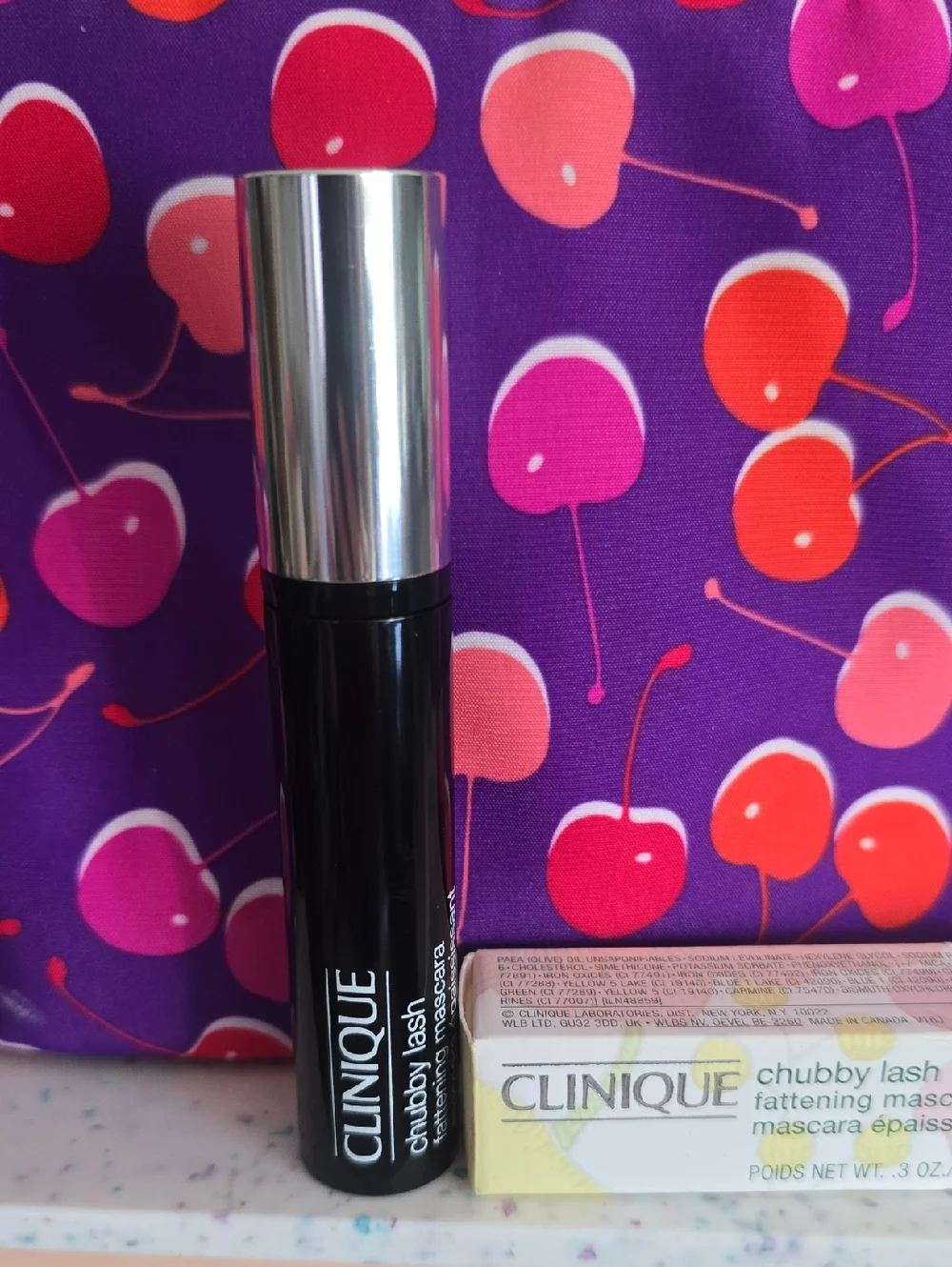 Clinique Chubby Lash Fattening Mascara Jumbo JET BLACK with Cherry Cosmetic Bag